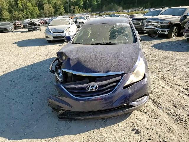 2011 Hyundai Sonata - Image 10