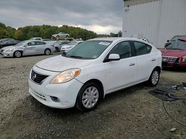 2012 Nissan Versa S VIN: 3N1CN7AP0CL858128 Lot: 74209404