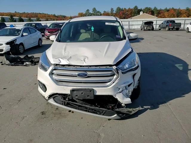 2019 Ford Escape - Image 12