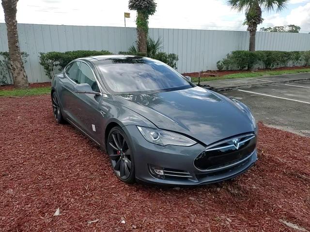 2013 Tesla Model S VIN: 5YJSA1DP1DFP26945 Lot: 74308634