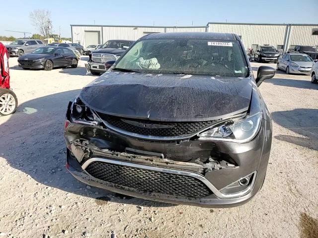 2019 Chrysler Pacifica Touring Plus VIN: 2C4RC1FG0KR634636 Lot: 74149724