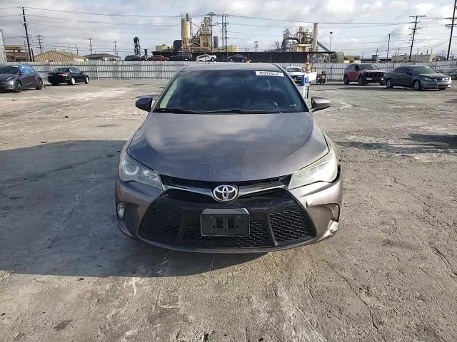 2017 Toyota Camry Le VIN: 4T1BF1FK7HU647100 Lot: 78220054