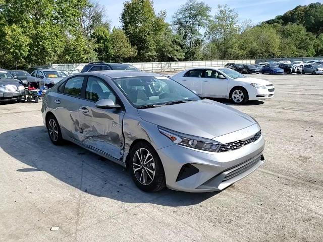 2023 Kia Forte Lx VIN: 3KPF24AD4PE687028 Lot: 74307154