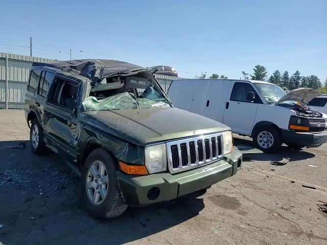 2007 Jeep Commander VIN: 1J8HG48K27C663745 Lot: 75741314