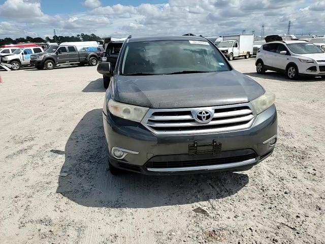 2011 Toyota Highlander Base VIN: 5TDZA3EH8BS008514 Lot: 74674884