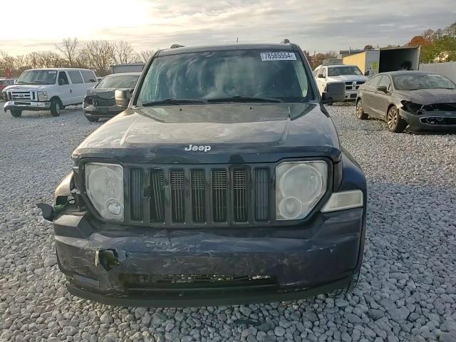 2012 Jeep Liberty (North America) - Image 11