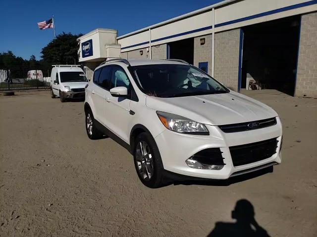 2014 Ford Escape Titanium VIN: 1FMCU0J99EUD22582 Lot: 76153014