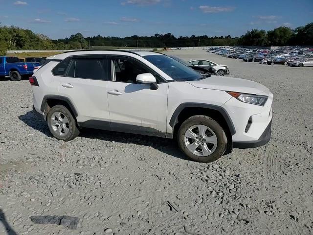 2019 Toyota Rav4 Xle VIN: 2T3W1RFV3KC032715 Lot: 77397734