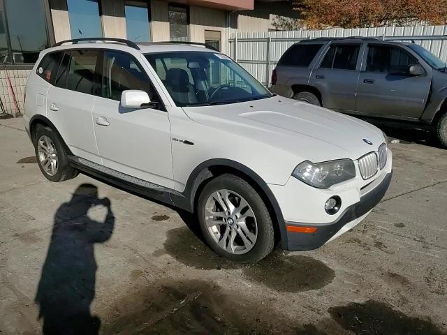 2008 BMW X3 3.0Si VIN: WBXPC93408WJ23639 Lot: 77393884