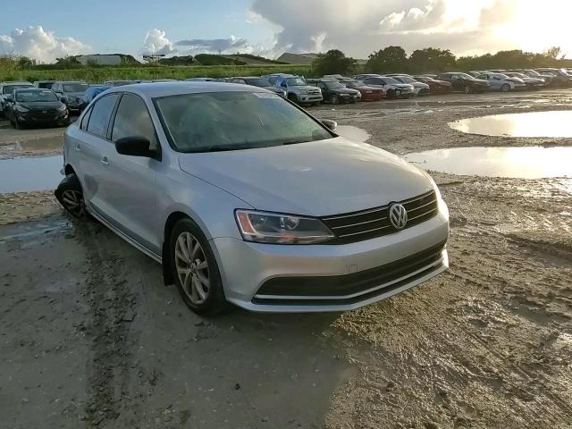 2015 Volkswagen Jetta Se VIN: 3VWD17AJ5FM409452 Lot: 76100414