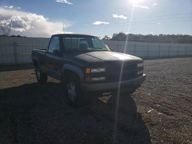 1997 Chevrolet Gmt-400 K1500 VIN: 1GCEK14R7VZ105751 Lot: 77592414