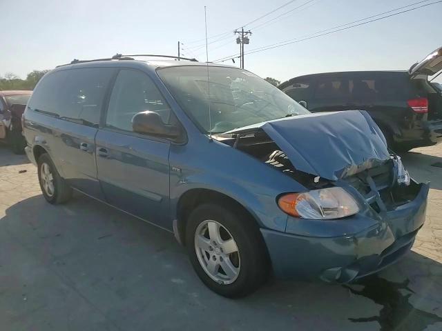 2005 Dodge Grand Caravan Sxt VIN: 2D4GP44L05R288222 Lot: 75776424