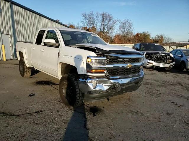 2017 Chevrolet Silverado K1500 Lt VIN: 1GCVKREC8HZ140473 Lot: 77957134