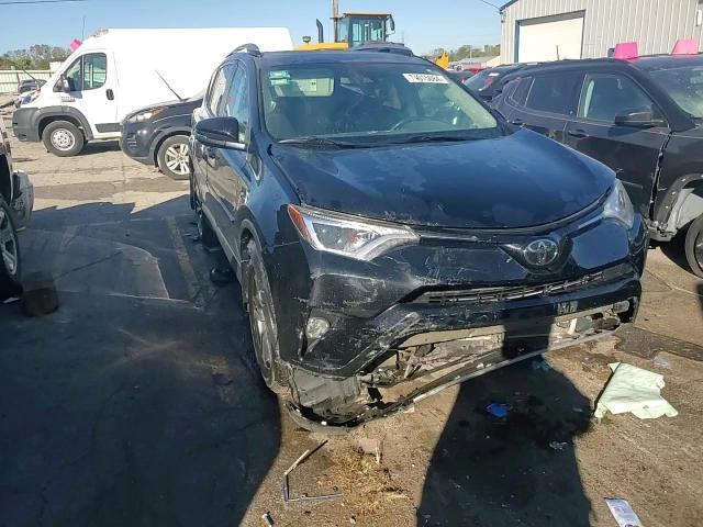 2T3RFREV5HW681164 2017 Toyota Rav4 Xle