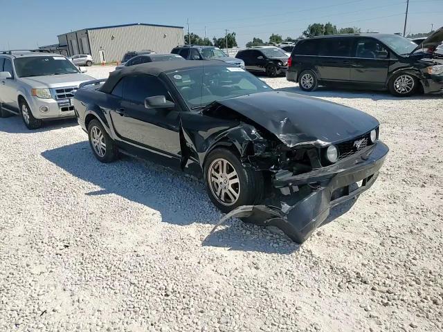 2006 Ford Mustang - Image 10