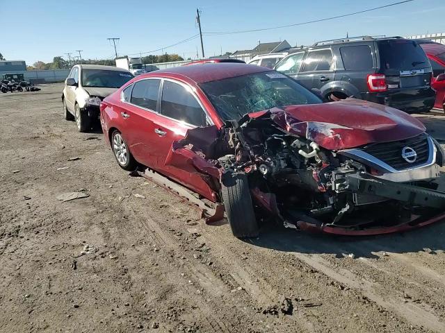 2017 Nissan Altima - Image 11