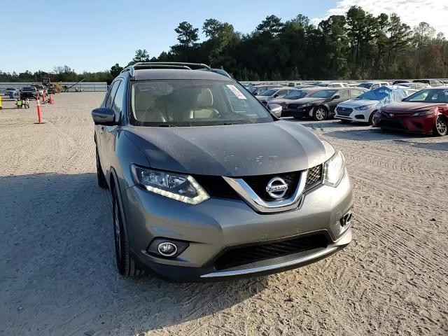 2016 Nissan Rogue - Image 12