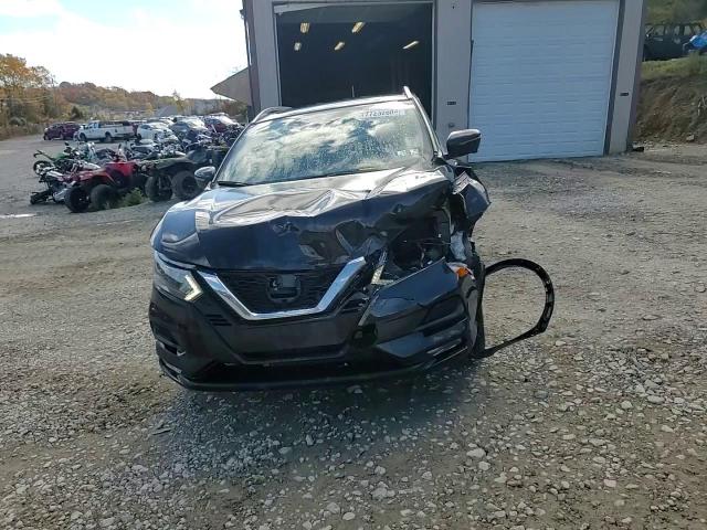2020 Nissan Rogue - Image 12