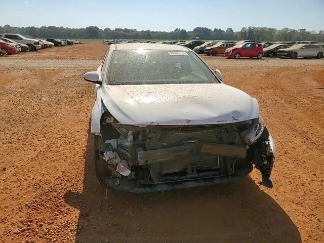 2018 Hyundai Elantra Gt VIN: KMHH35LE7JU079557 Lot: 77585134