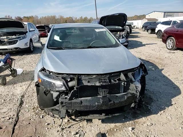 2018 Chevrolet Malibu - Image 14