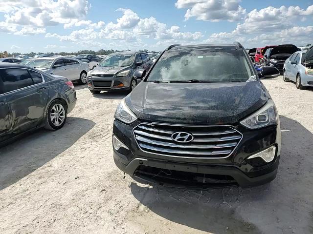 2014 Hyundai Santa Fe - Image 15