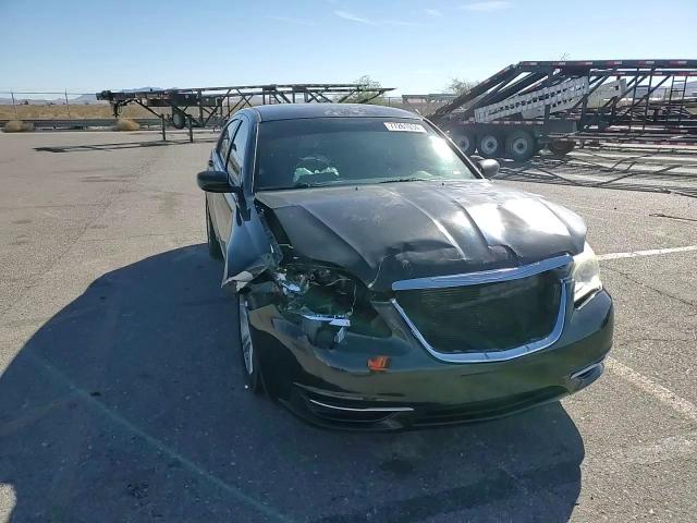 2013 Chrysler 200 - Image 10