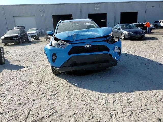 2019 Toyota Rav4 Xle VIN: JTMRWRFV7KD020173 Lot: 77847534