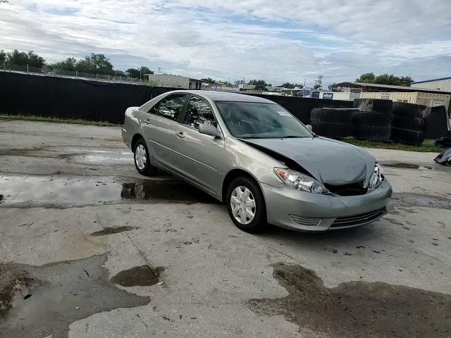 2005 Toyota Camry Le VIN: 4T1BE32K85U974833 Lot: 75181094