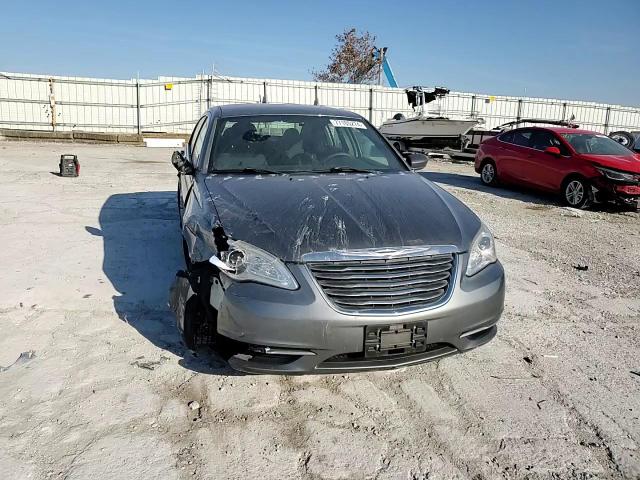 2012 Chrysler 200 Touring VIN: 1C3CCBBB7CN197937 Lot: 77105274