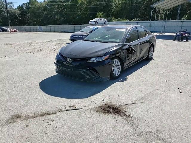 2020 Toyota Camry - Image 10