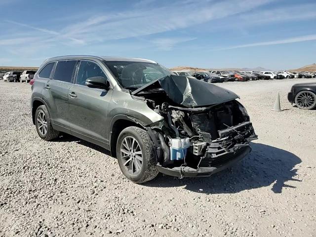 2019 Toyota Highlander Se VIN: 5TDJZRFH4KS931600 Lot: 75486984