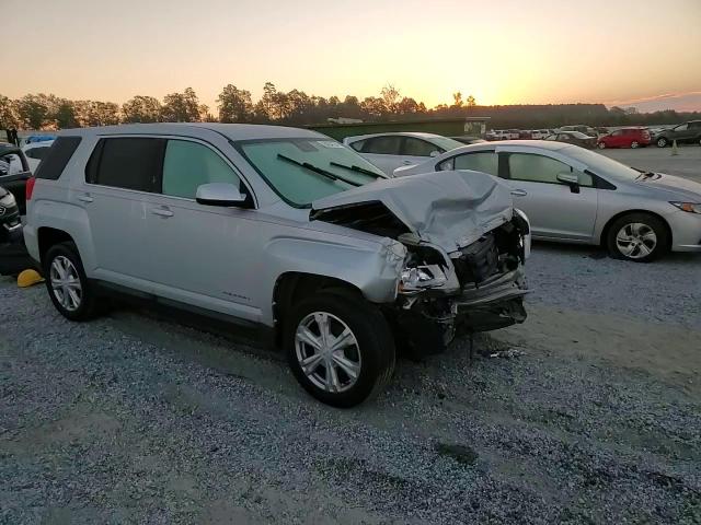 2GKALMEK3H6131542 2017 GMC Terrain Sle