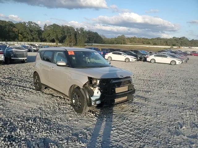 2020 Kia Soul - Image 14