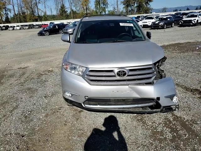 5TDDK3EHXBS070942 2011 Toyota Highlander Limited