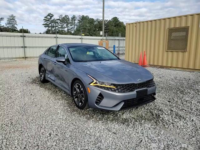 2021 Kia K5 - Image 13