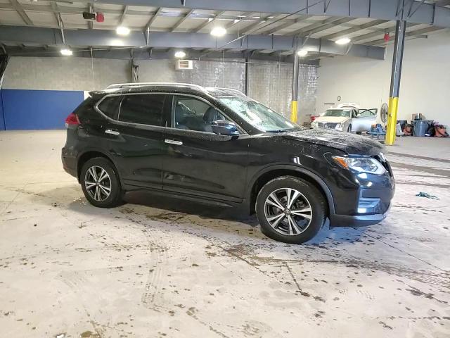 2019 Nissan Rogue - Image 14