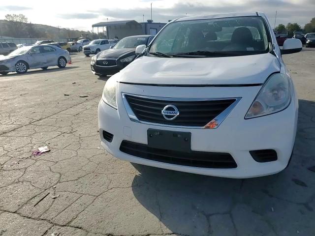2014 Nissan Versa - Image 10