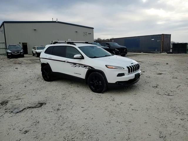 2015 Jeep Cherokee Latitude VIN: 1C4PJLCS8FW723045 Lot: 77983434