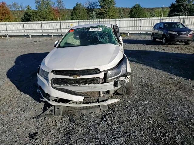 2015 Chevrolet Cruze - Image 10