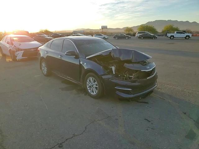 2017 Kia Optima - Image 11