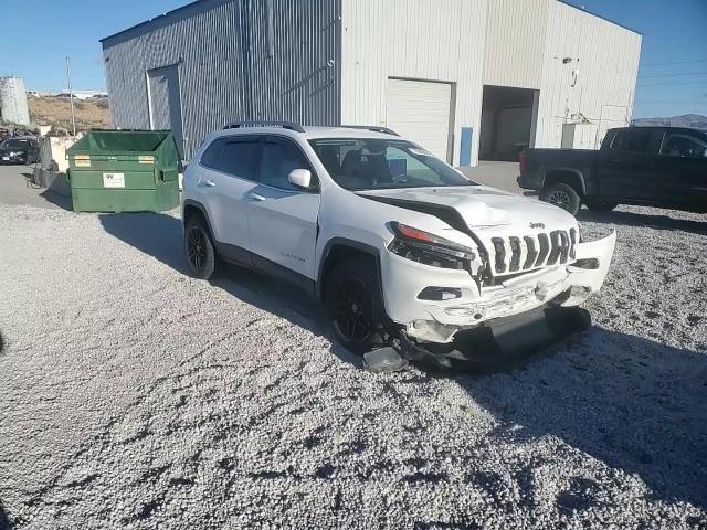 2015 Jeep Cherokee Latitude VIN: 1C4PJMCS2FW582866 Lot: 77855424