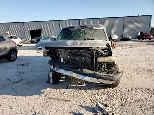 2003 Chevrolet Suburban C1500 VIN: 3GNEC16Z53G134051 Lot: 76923234