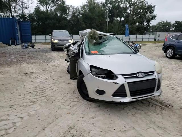 2012 Ford Focus - Image 13