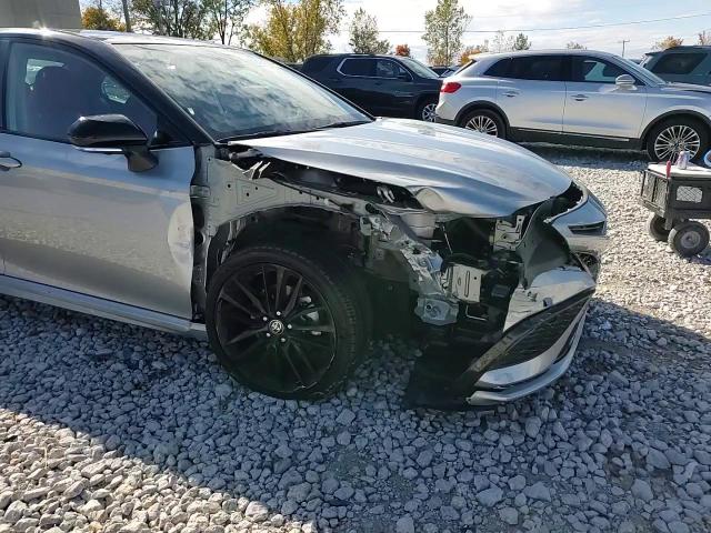 2023 Toyota Camry - Image 11