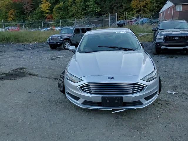 2018 Ford Fusion Se VIN: 3FA6P0HD2JR184460 Lot: 76964104