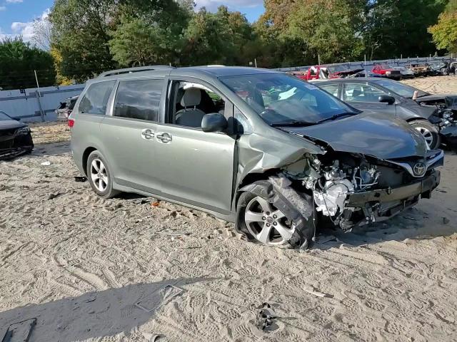 2020 Toyota Sienna Le VIN: 5TDKZ3DC6LS032957 Lot: 76154634