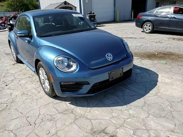 2019 Volkswagen Beetle S VIN: 3VWFD7AT6KM715779 Lot: 74257514