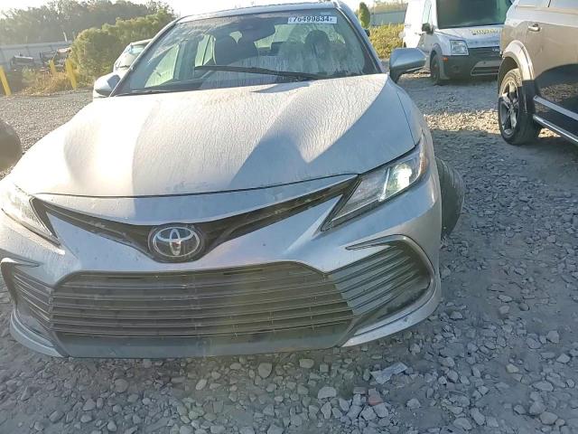 2024 Toyota Camry - Image 10
