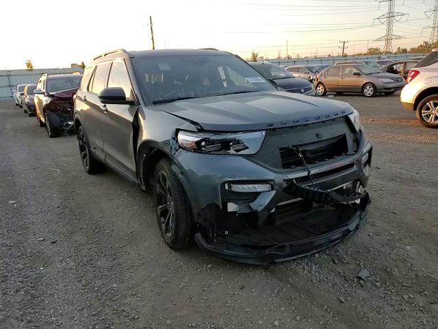 2020 Ford Explorer - Image 11