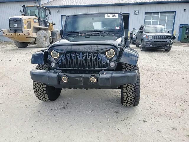 2018 Jeep Wrangler Unlimited Sahara VIN: 1C4BJWEG2JL869892 Lot: 74474184